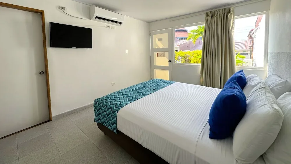 Hotel Blue Reef By On Vacation - 5